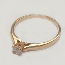 Золотое кольцо с камнем дс-20032