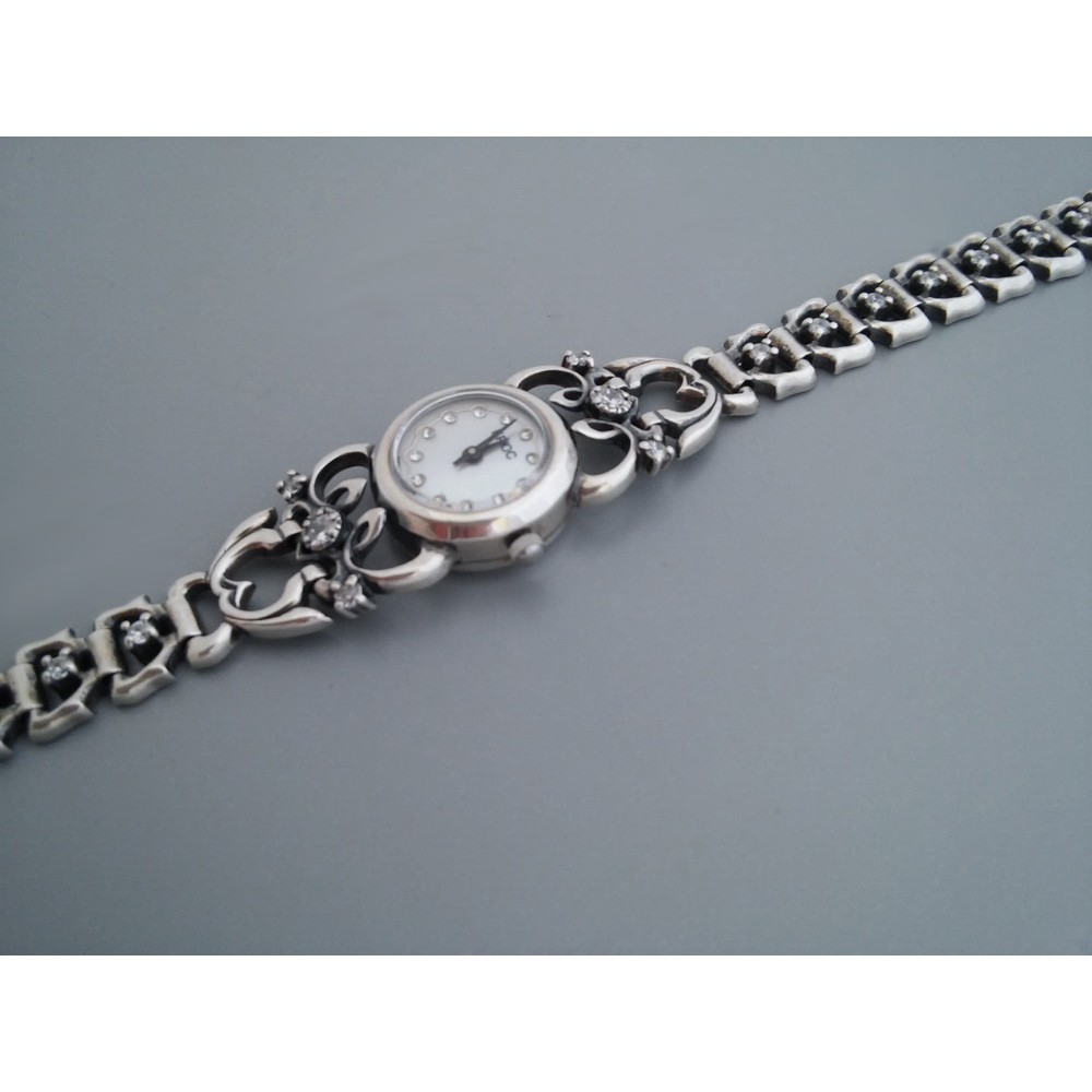 Серебряные часы бр-10021