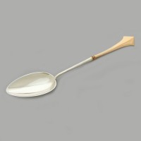 Серебряная ложка Лилия с позолотой ДК-55049