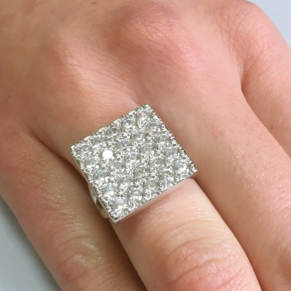 Серебряное кольцо в камнях Гутиера бр-1194421