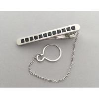 Срібний затискач для краватки з чорними каменями ЮМ-8189