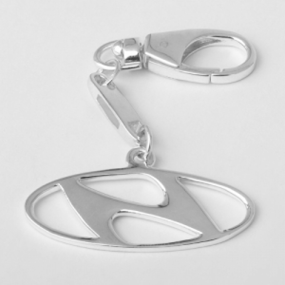 Серебряный брелок "Хюндай" 8079