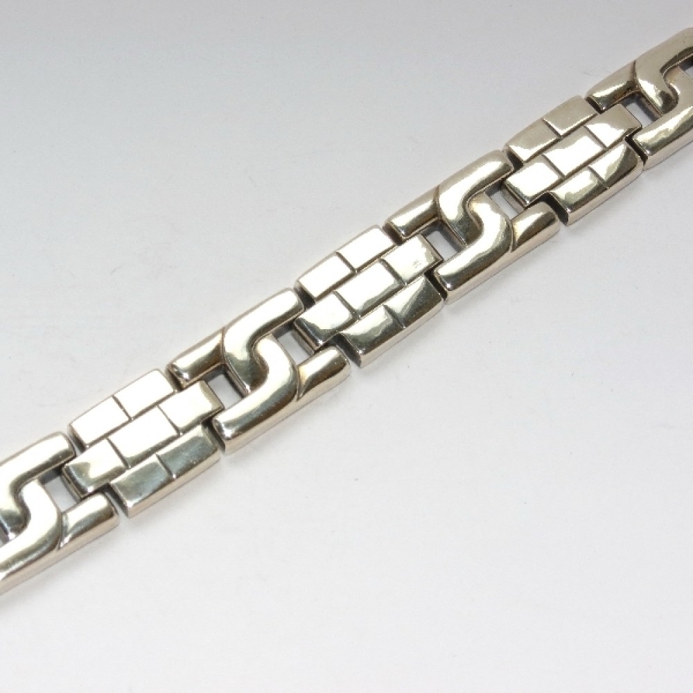 Серебряный браслет для мужчины без вставок бр-00200