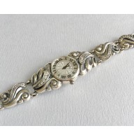 Часи жіночі на срібному браслеті бр-7110053