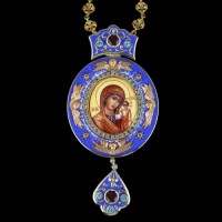 Панагия серебряная с финифтью "Архиерейская" Казанская БМ с натуральными вставками аг-2.7.0052К