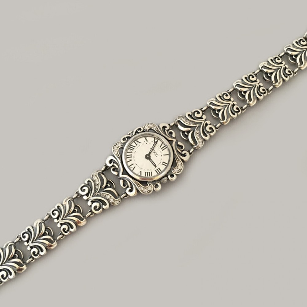 Серебряные часы БР-10054