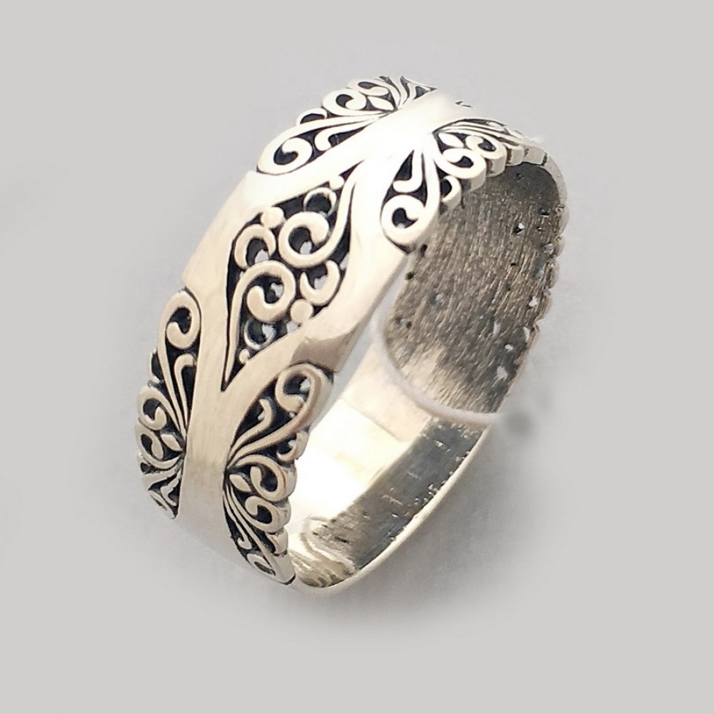 Серебряное кольцо бр-0059121