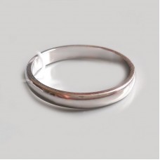 Срібна весільна каблучка ЮМ-10700