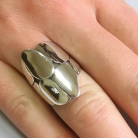 Срібна каблучка без каменів бр-0047521