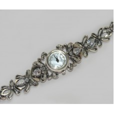 Часы серебряные 925 пробы в камнях женские бр-1003171