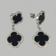Серебряные серьги с ониксом ЮМ-20316