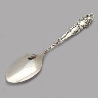 Серебряная десертная ложка Идиллия Арт. БР-0039281
