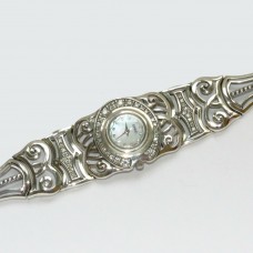 Срібний годинник у східному стилі на широкому браслеті бр-10029
