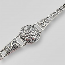 Серебряный стильный браслет без камней Камелия БР-0044651