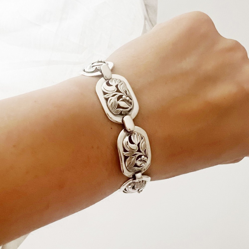 Срібний браслет з квітковим орнаментом БР-0018851