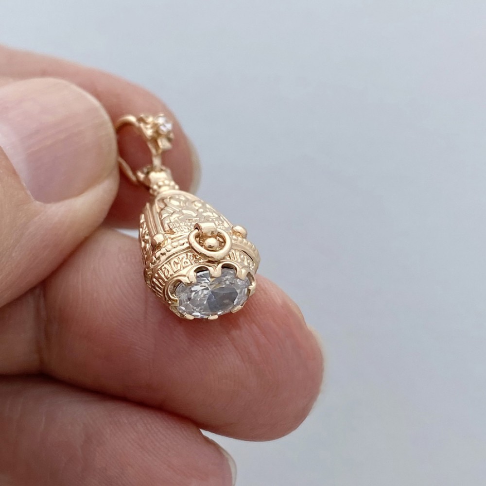 Золотой мощевик с камнями ШК-3220/1