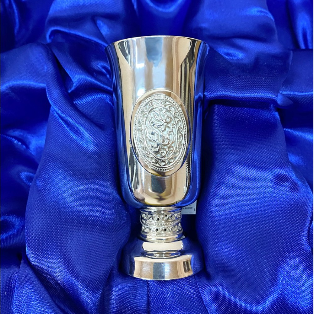 Серебряная рюмка ХЮ-090027