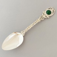Серебряная чайная ложка с малахитом хю-2202801019