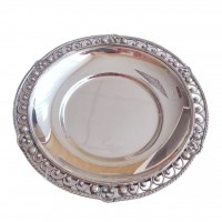 Серебряное блюдце с ажурной каемкой бр-8100032
