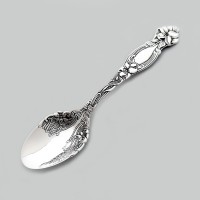 Срібна оригінальна ложка Лілія БР-0048381