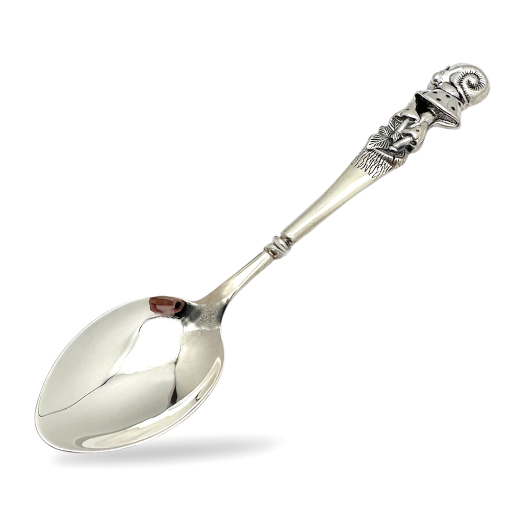 Серебряная ложка детская Лесная поляна, длина 13,8см, серебро 925