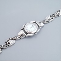 Серебряные часы с камнями бр-7110010